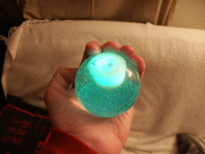 BouncyGlowyEyeBall BouncyGlowyEyeBall