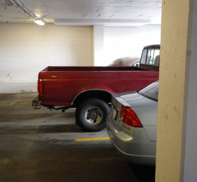 12-15-11TruckButtCU